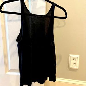 Lululemon High Front Neck Tank Size 4